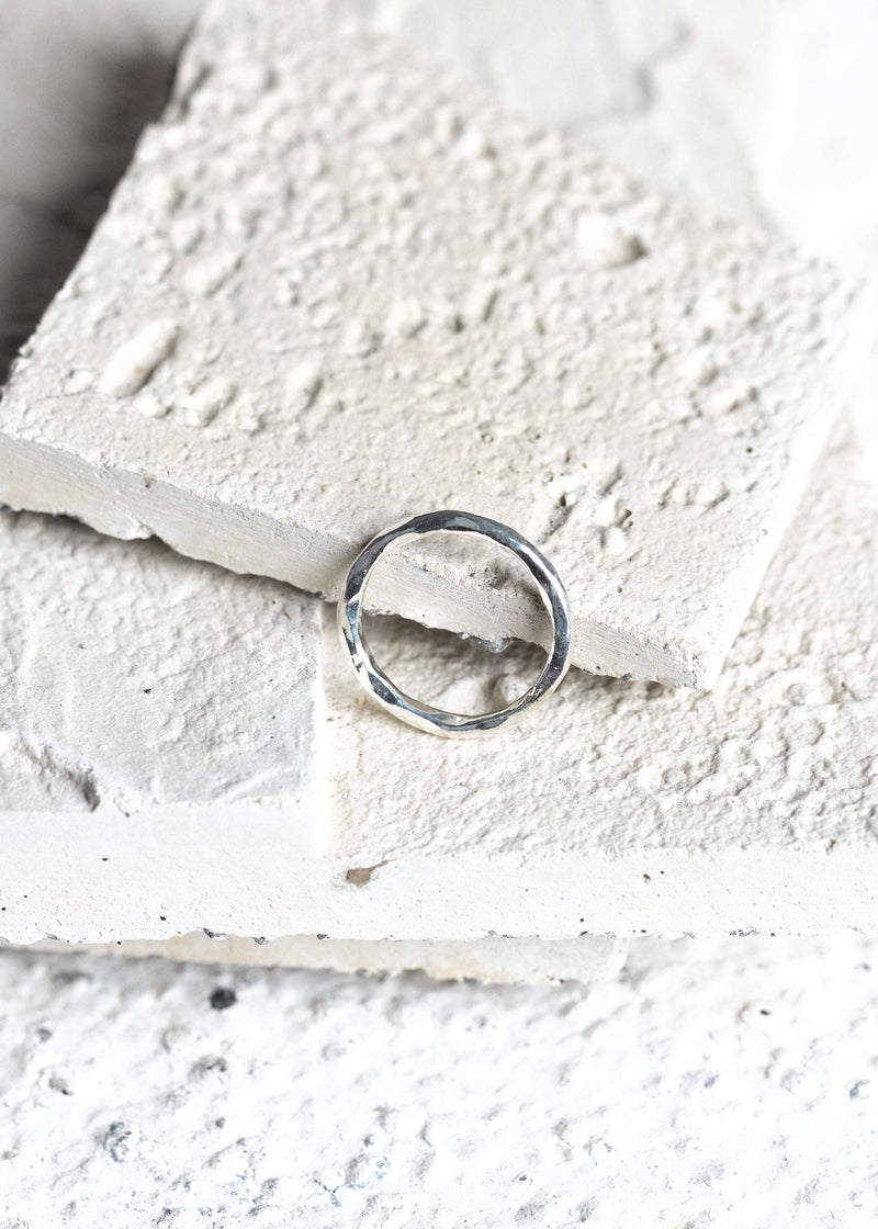 Round Hammered Ring Silver